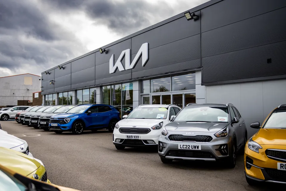 Stockton Kia receives solar-powered revamp