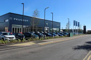 Robins & Day's new Peugeot dealership in Maidstone