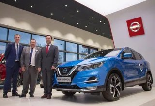 WR Davies Nissan Stafford grand opening (left to right): Nissan Motor (GB) managing director, Alex Smith alongside dealer principal Alan Poole and WR Davies group owner Jonathan Davies