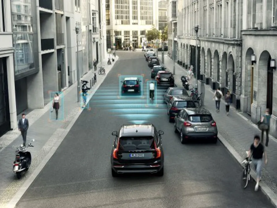 A Volvo XC90 with collision avoidance technology