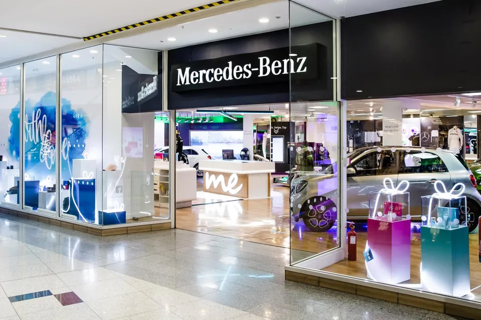 Lookers and Mercedes-Benz have opened a pop-up shop in Brighton’s Churchill Square shopping centre