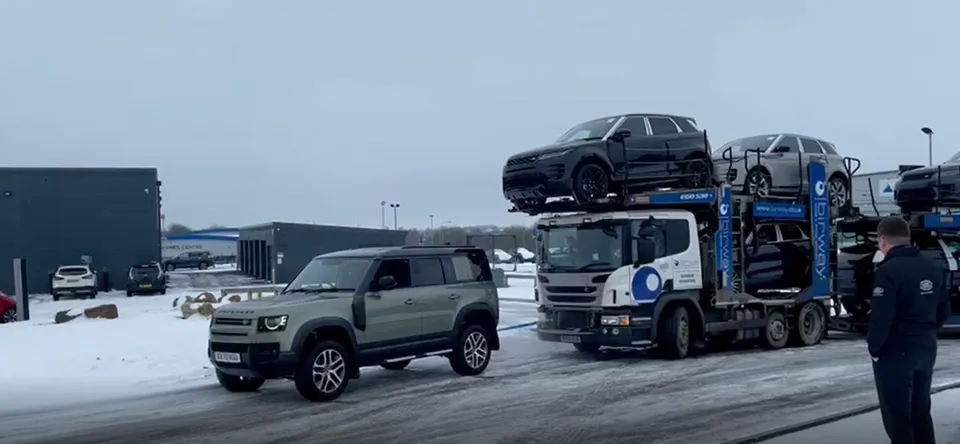 'Iconic' Land Rover Defender rescues car transporter from snow and ice at Swansway Land Rover Stafford