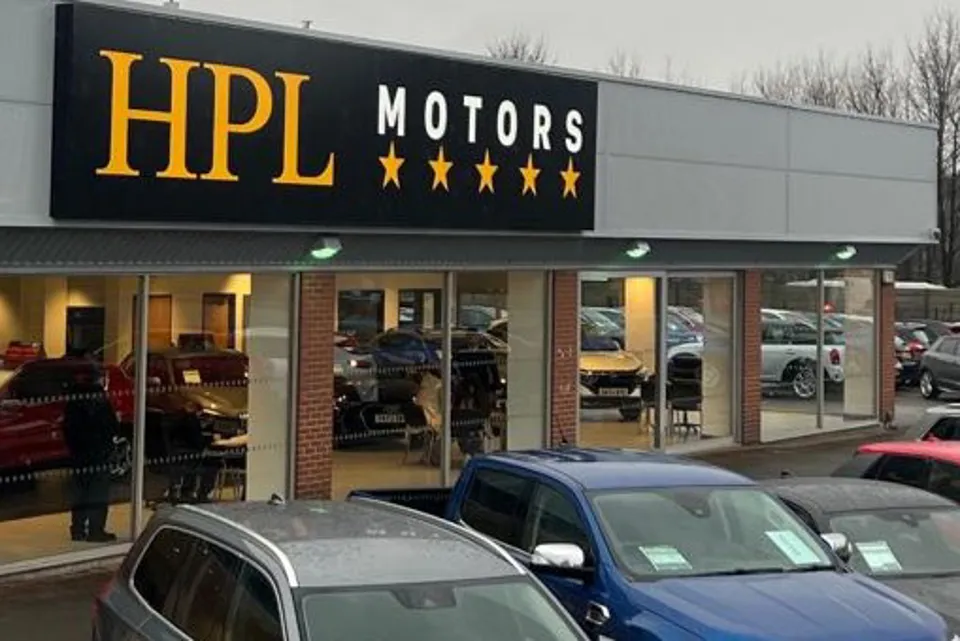 Used car supermarket HPL's fourth store in Stockport